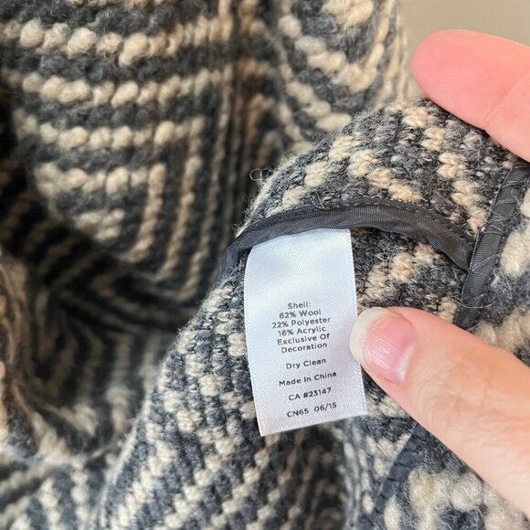 Talbots Heavyweight Chunky Wool Blend Geometric Open Front cardigan Sweater- Siz - Picture 2 of 5